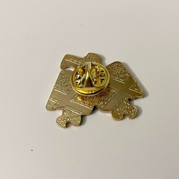 Vintage Native Eagle Pin Made in Taiwan - Picture 2 of 8